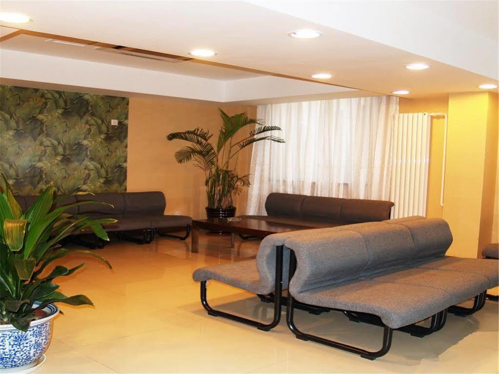 Zhongyouyuan Business Hotel